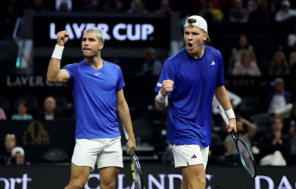 រឿងព្រេងនិទាន John McEnroe មានការសរសើរពិសេសសម្រាប់ Alcaraz - 2 Huyền thoại John McEnroe dành lời khen đặc biệt cho Alcaraz - 2