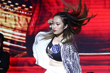 Mãn nhãn phần thi tài năng của các nữ sinh “Hoa của đá”