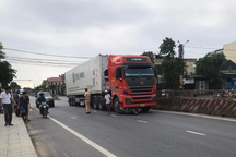 Kiến nghị đưa xe cỡ lớn trở lại cao tốc vì gia tăng tai nạn trên quốc lộ 1