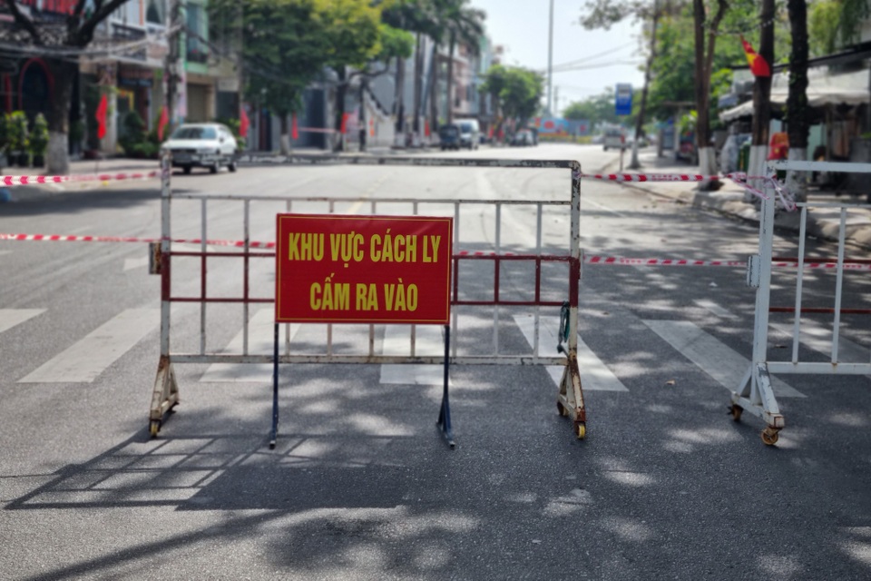 Đà Nẵng thêm 2 ca dương tính SARS-CoV-2, sống cạnh quán bar New Phương Đông - 1 Đà Nẵng thêm 2 ca dương tính SARS-CoV-2, sống cạnh quán bar New Phương Đông - 1