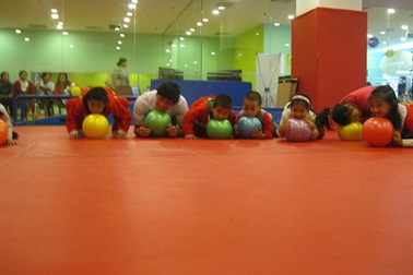 Ra mắt lớp học phát triển thể chất cho bé năng động