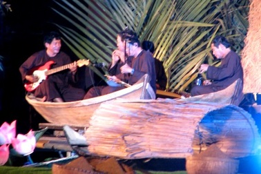 Đêm nghệ thuật vang tiếng đờn, câu vọng cổ