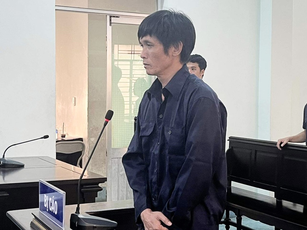 Ngồi tù vì chống cự khi vi phạm nồng độ cồn ở TPHCM - 1