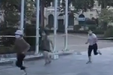 Sau vụ nghìn người đổ ra đường, Hoàn Kiếm xử phạt 4 phụ nữ đi tập thể dục