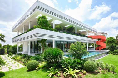 Long An: Biệt thự 2.000m2 ở hướng Tây vẫn "siêu mát" nhờ 3 lớp chống nóng