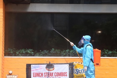 “4 người hút chung điếu cày với trường hợp mắc Covid-19”