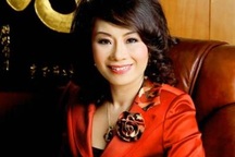 Tòa án quận cấm Hoa hậu Quý bà xuất cảnh trái luật? 