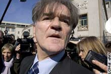 “Milosevic không tự thay đổi thuốc”