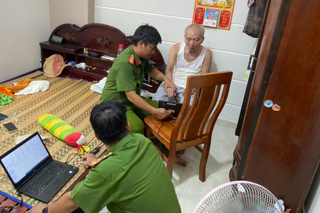 Người cao tuổi, khuyết tật ở TP Thủ Đức được làm CCCD tại nhà - 3 Người cao tuổi, khuyết tật ở TP Thủ Đức được làm CCCD tại nhà - 3