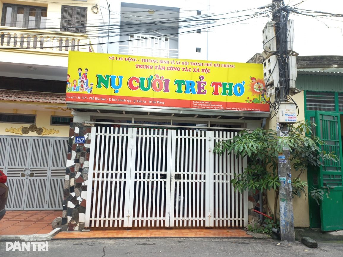 Công an điều tra vụ bé trai 2 tuổi nghi bị cô giáo đánh tím đầu - 3 Công an điều tra vụ bé trai 2 tuổi nghi bị cô giáo đánh tím đầu - 3