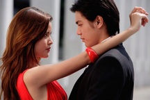 Chỉ cần một câu hỏi, tôi đã nhìn ra bộ mặt tham lam của nhân tình