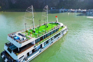 Lắp hệ thống nhận dạng tự động cho toàn bộ tàu du lịch trên Vịnh Hạ Long