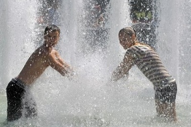 Nga báo động vì nắng nóng kinh hoàng nhất 130 năm qua