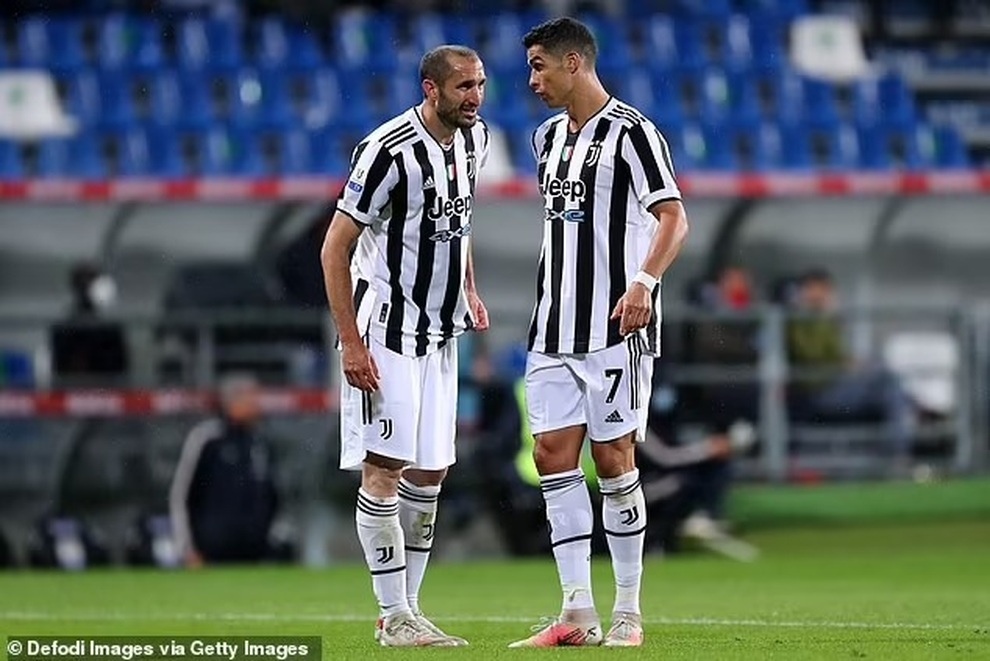 Báo Italia tố C.Ronaldo một mình một cõi ở Juventus - 3 Báo Italia tố C.Ronaldo một mình một cõi ở Juventus - 3