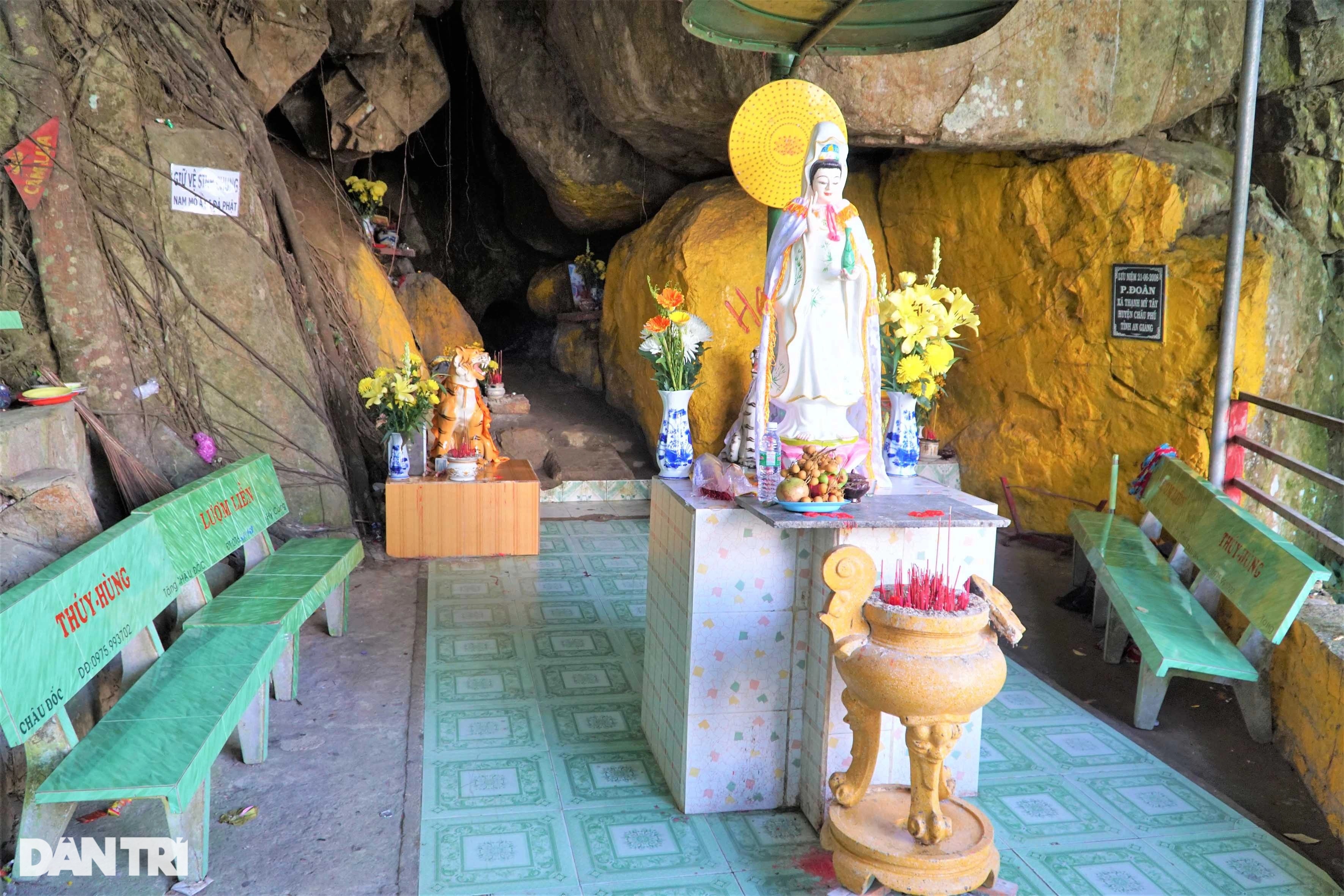 Tết Nhâm Dần nghe chuyện ông Hổ trấn giữ Thiên Cấm Sơn - 2