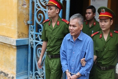 Đại án tham nhũng tại Agribank: Thuộc cấp “tố” sếp... bảo kê sai phạm