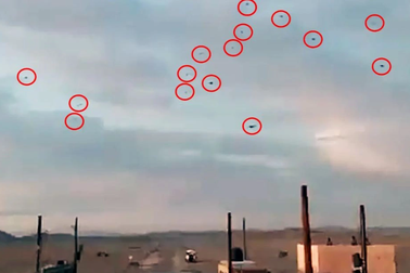 Video UAV Mỹ tập trận tấn công ồ ạt kiểu bầy đàn