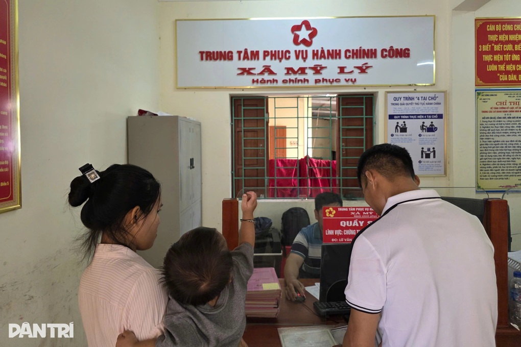 Giảm hội họp để tập trung vận hành, nâng hiệu quả bộ máy chính quyền mới - 1 Giảm hội họp để tập trung vận hành, nâng hiệu quả bộ máy chính quyền mới - 1