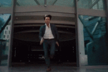 Tom Cruise “chạy việt dã” không nghỉ suốt sự nghiệp như thế nào?