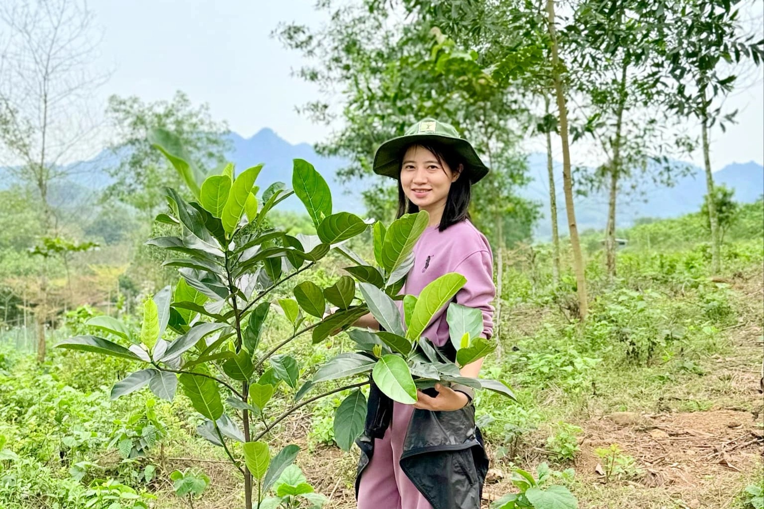 Sợ rau bẩn bụi mịn, vợ chồng ở Hà Nội mua 1.500m2 đất quê để nghỉ dưỡng - 2 Sợ rau bẩn bụi mịn, vợ chồng ở Hà Nội mua 1.500m2 đất quê để nghỉ dưỡng - 2