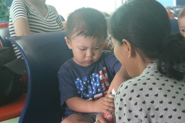 Sức khỏe bé trai bị đâm xuyên não thế nào khi 2 tuổi?