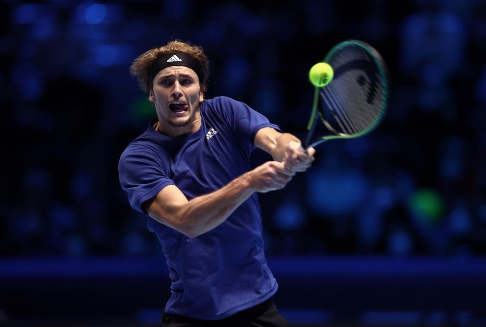 Medvedev giành vé đầu tiên vào bán kết ATP Finals 2021 - 2 Medvedev giành vé đầu tiên vào bán kết ATP Finals 2021 - 2