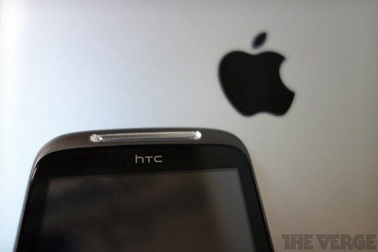 Apple buộc phải công khai thỏa thuận với HTC cho Samsung