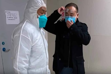 Việt Nam phát hiện 2 khách đến từ Vũ Hán, Trung Quốc có biểu hiện sốt