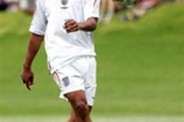 Owen: "Walcott sẽ gây bất ngờ lớn"!