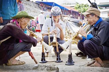 Đàn ông đi chợ