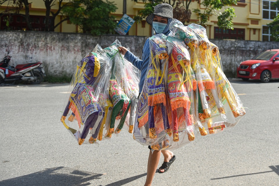 “Thủ phủ vàng mã” miền Bắc ế ẩm trong tháng cô hồn - 2 “Thủ phủ vàng mã” miền Bắc ế ẩm trong tháng cô hồn - 2