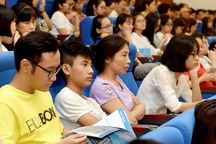 Điểm chuẩn đại học giảm, đừng dè chừng mà mất cơ hội