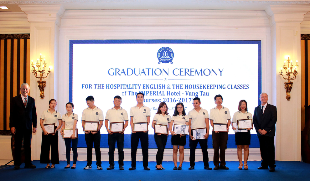 Du học tại khách sạn 5 sao, nghề thăng tiến nhanh thu nhập khủng - 3 Du học tại khách sạn 5 sao, nghề thăng tiến nhanh thu nhập khủng - 3