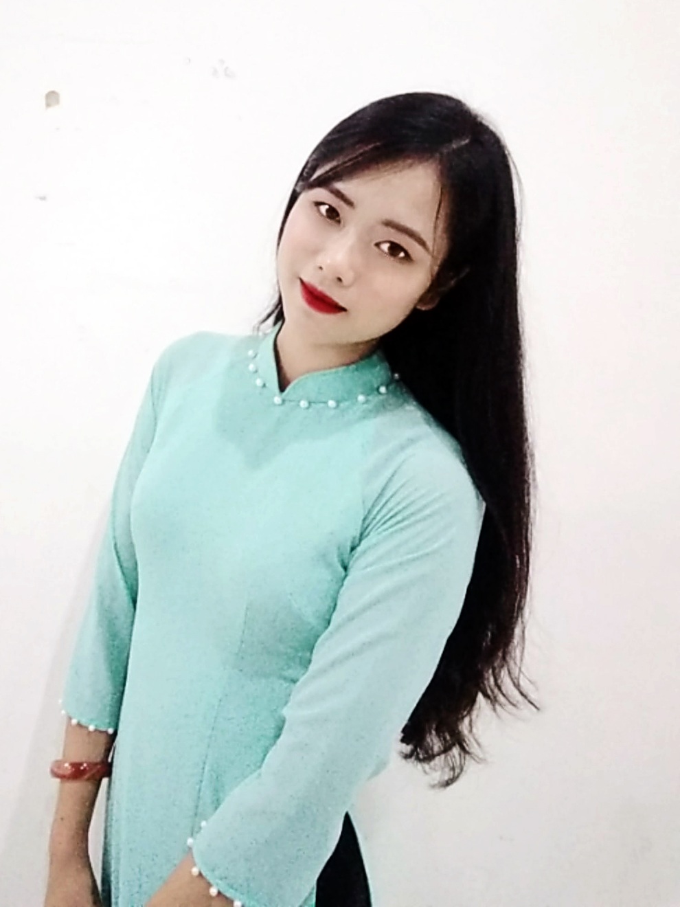 Cô giáo tương lai trải lòng hiện tượng người dạy mượn sóng để nổi tiếng - 1 Cô giáo tương lai trải lòng hiện tượng người dạy mượn sóng để nổi tiếng - 1