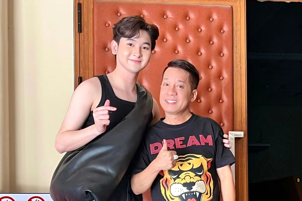 Nghệ sĩ hài Minh Nhí từng ngăn cản con trai nuôi thi nhan sắc - 2 Nghệ sĩ hài Minh Nhí từng ngăn cản con trai nuôi thi nhan sắc - 2