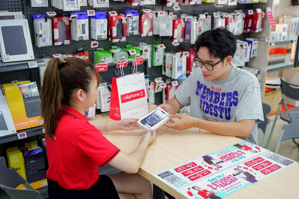 CellphoneS áp dụng ưu đãi trợ giá cho iPhone 16e cùng 5G Viettel - 1 CellphoneS áp dụng ưu đãi trợ giá cho iPhone 16e cùng 5G Viettel - 1