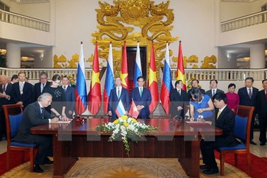 Dư luận quốc tế về chuyến thăm Việt Nam của Thủ tướng Nga