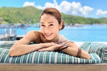 Bí quyết trẻ đẹp khó tin ở tuổi 51 của "nàng Triệu Mẫn" Lê Tư