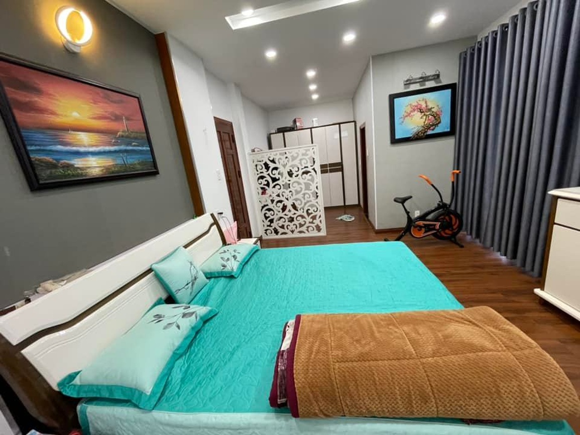 Cháy phòng khách sạn, người Đà Lạt ngủ ghế sofa nhường phòng cho du khách - 1 Cháy phòng khách sạn, người Đà Lạt ngủ ghế sofa nhường phòng cho du khách - 1