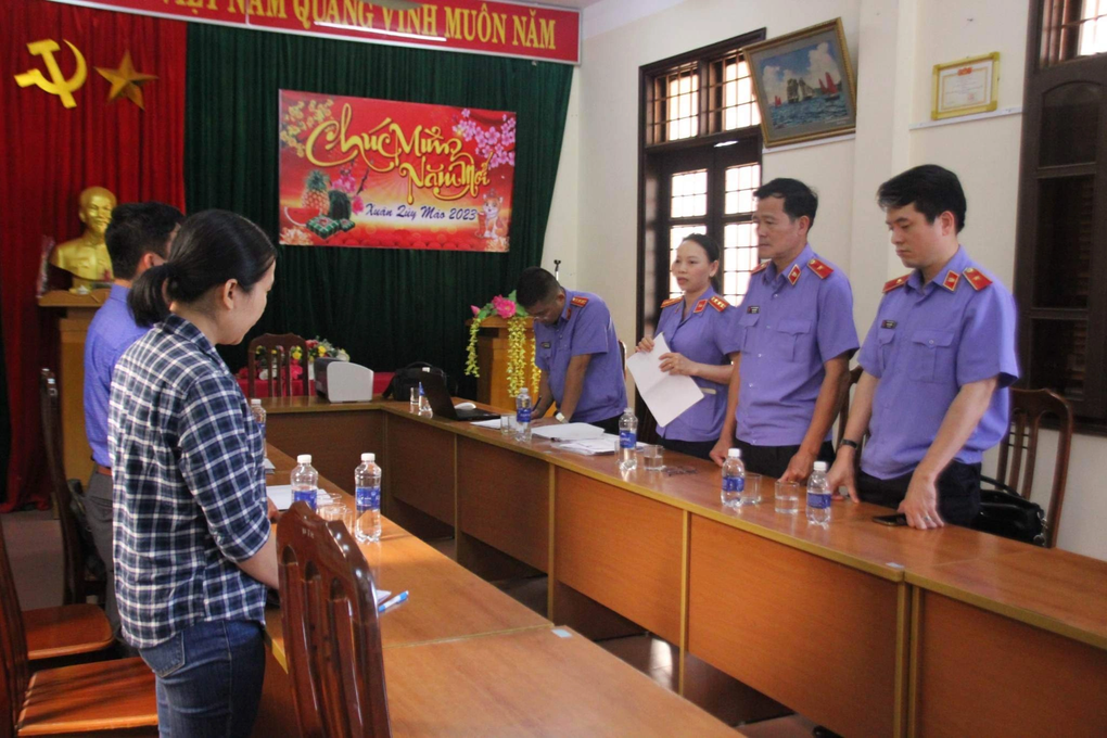 Kỷ luật Phó Cục trưởng Cục Thi hành án dân sự tỉnh Quảng Trị - 1 Kỷ luật Phó Cục trưởng Cục Thi hành án dân sự tỉnh Quảng Trị - 1