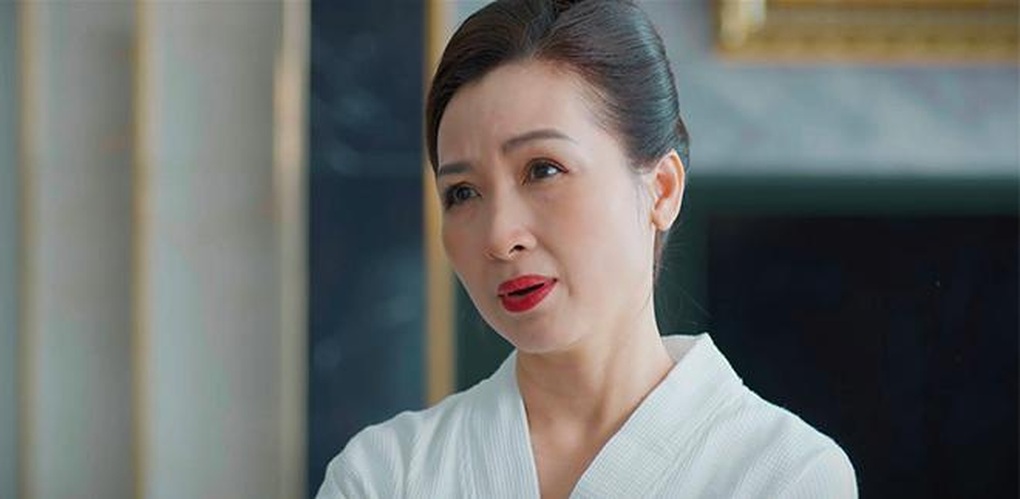 Khánh Huyền tuổi 54: Sống thảnh thơi, hé lộ về ông xã kín tiếng - 1 Khánh Huyền tuổi 54: Sống thảnh thơi, hé lộ về ông xã kín tiếng - 1