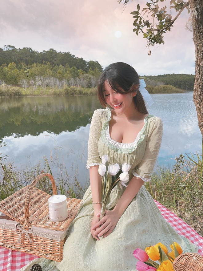 Hot girl 1 triệu fans: 20 tuổi mua nhà 7 tỷ đồng, đau đầu vì bị mạo danh - 13 Hot girl 1 triệu fans: 20 tuổi mua nhà 7 tỷ đồng, đau đầu vì bị mạo danh - 13