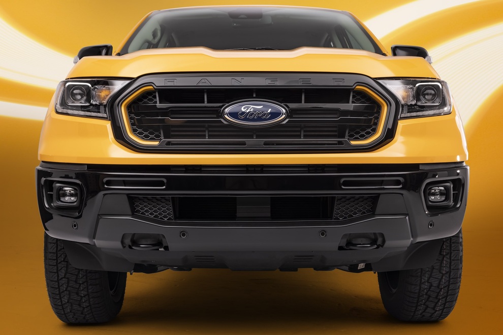 Ford Ranger có thêm phiên bản Splash màu cam rực rỡ - 2 Ford Ranger có thêm phiên bản Splash màu cam rực rỡ - 2