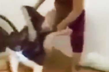 Khởi tố người giúp việc hành hạ cụ bà trên 90 tuổi