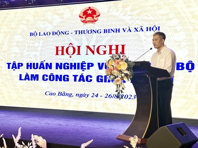 Ông Phí Mạnh Thắng – Chánh Văn phòng Quốc gia về giảm nghèo phát biểu tại Hội nghị.