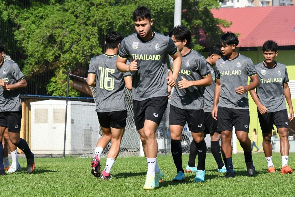 HLV U22 Thái Lan không quá quan tâm đến độc chiêu ném biên của Indonesia - 2 HLV U22 Thái Lan không quá quan tâm đến độc chiêu ném biên của Indonesia - 2