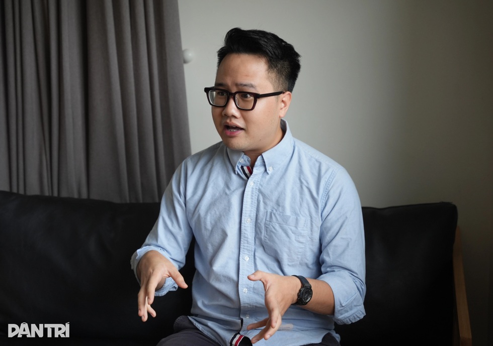 Mit esznek a Hanoi TikTok-felhasználók: Azok a kritikusok, akik csak dicsérni tudnak, nem igazán értenek hozzá - 5 TikToker Hà Nội ăn gì: Nghề review nếu chỉ biết khen là thiếu kỹ năng - 5