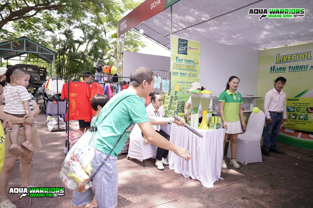 Livecool Brausetabletten begleiten Aqua Warriors und Quang Tri International Marathon 2025 – 2 Sủi thanh nhiệt Livecool đồng hành cùng Aqua Warriors và Quang Tri International Marathon 2025 - 2