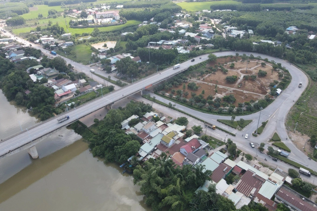 Điều chỉnh chủ trương đầu tư 2 dự án giao thông trọng điểm ở Bình Dương - 1 Điều chỉnh chủ trương đầu tư 2 dự án giao thông trọng điểm ở Bình Dương - 1