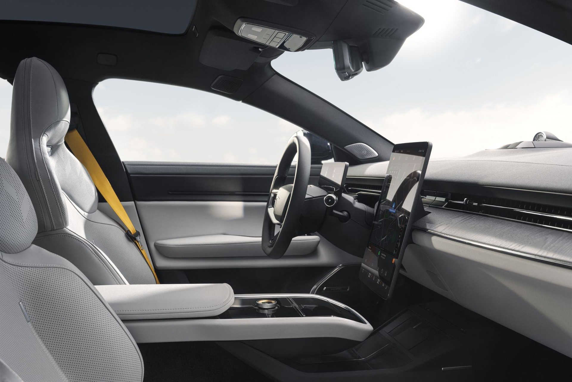 Xe điện Polestar 5 không có kính hậu, mạnh 872 mã lực, đấu Porsche Taycan - 10 Xe điện Polestar 5 không có kính hậu, mạnh 872 mã lực, đấu Porsche Taycan - 10